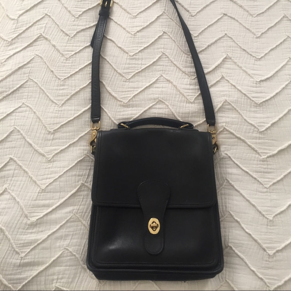 Vintage Coach black leather purse
